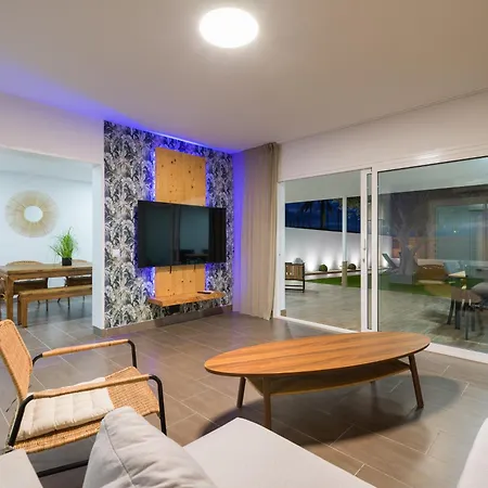 Pasito Blanco Villas Вилла *