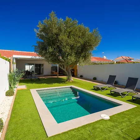 Pasito Blanco Villas