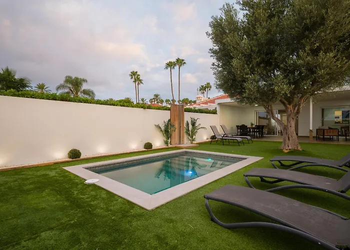 Pasito Blanco Villas וילה