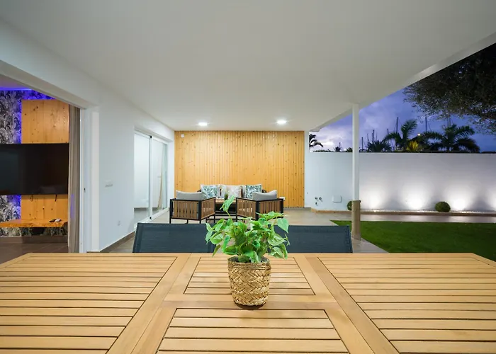 Pasito Blanco Villas