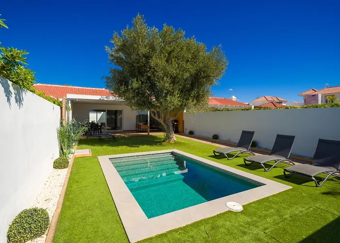 Pasito Blanco Villas