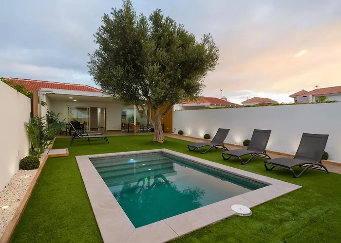 Pasito Blanco Villas